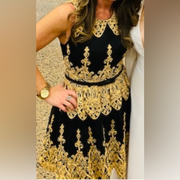 Stunning Party Dress Sz Small - Picture 6 of 6